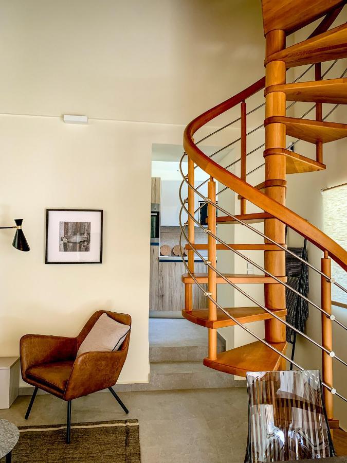 Ilida Villa