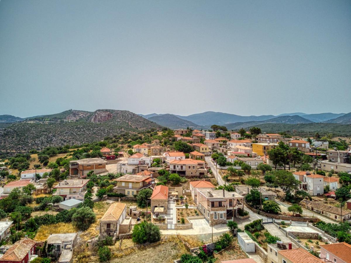 Ilida Villa